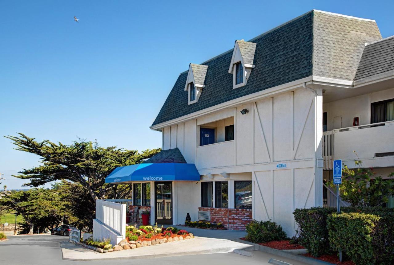 Motel 6-Marina, Ca - Monterey Экстерьер фото